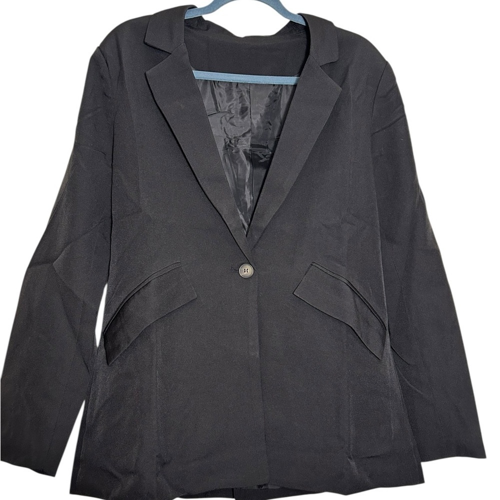 🖤 Classy in Charcoal! 🧥 Stretch Blazer That Works It